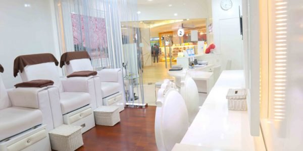 Desain sofa klinik kecantikan TBL Medan