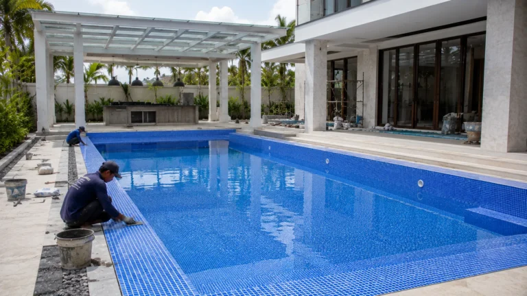 kolam renang skimer